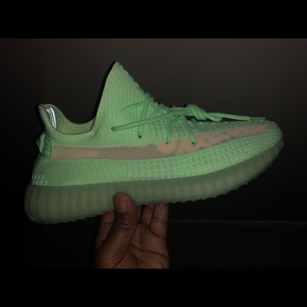 Lime green yeezy 350 v2